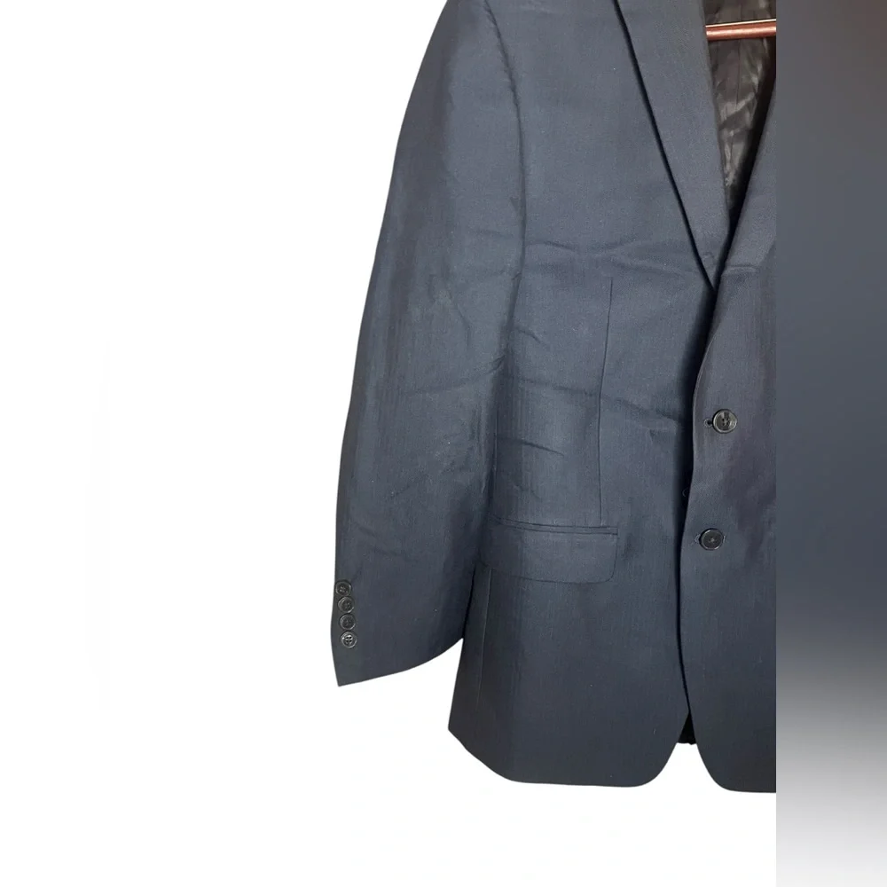 Calvin Klein Men’s Navy Blue Blazer Size 36R